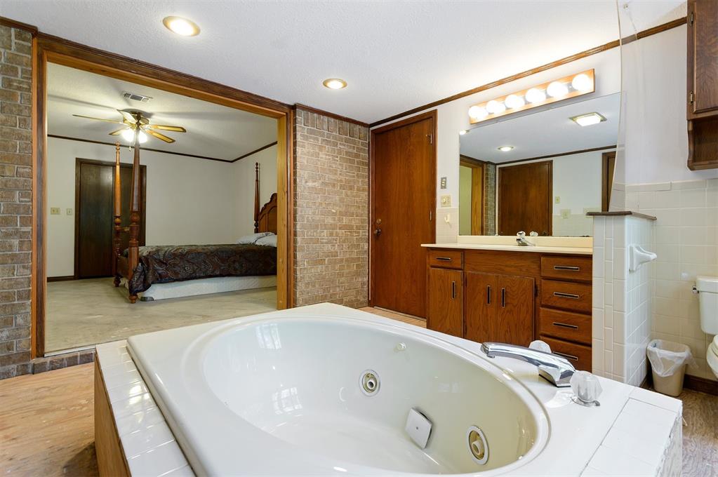 688 Old Hochatown Road Property Photo 33
