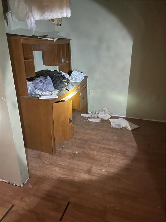 109 W Broadway Property Photo 21