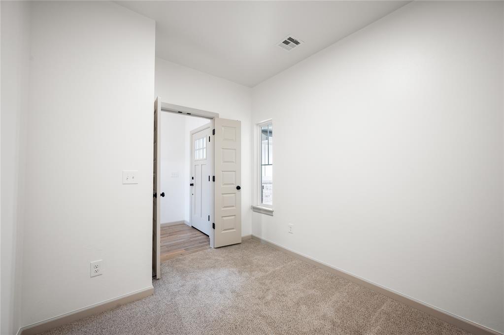 4813 Mistywood Lane Property Photo 6