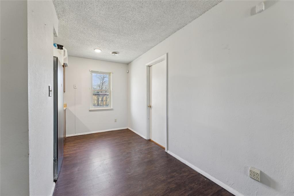 108 D Street Property Photo 7