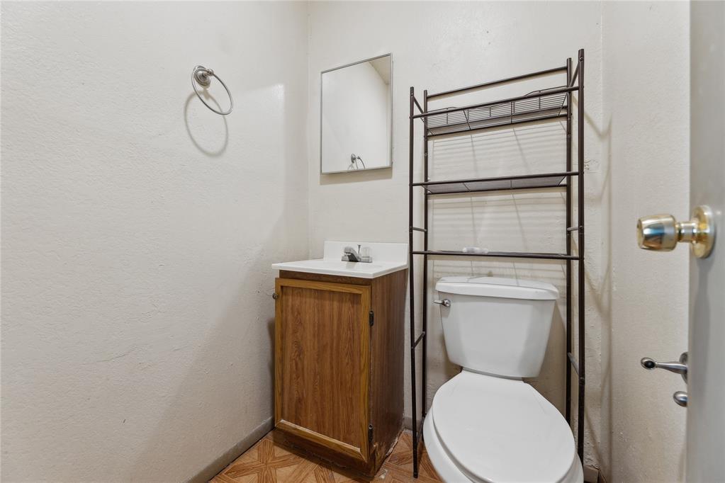 108 D Street Property Photo 16
