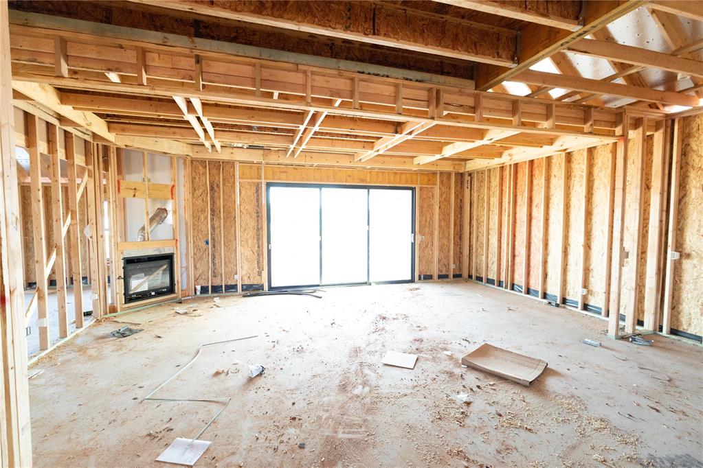 8120 Nw 154th Street Property Photo