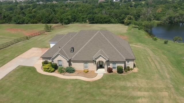3713 Churchill Road Property Photo