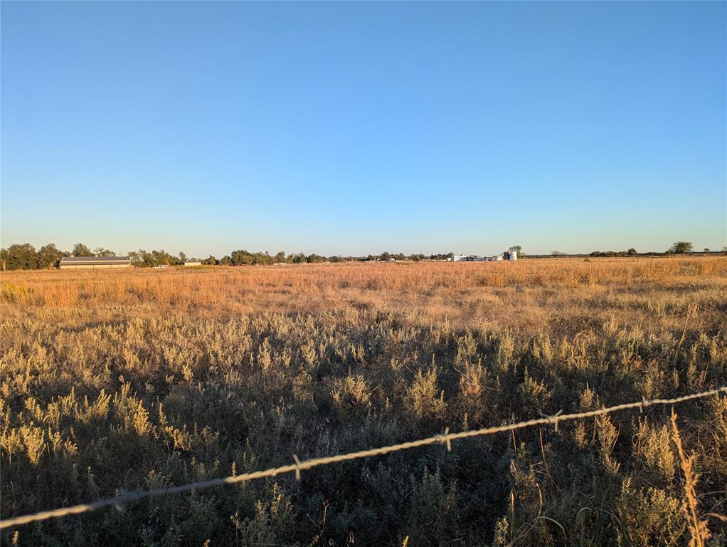 1 N Western Avenue Property Photo