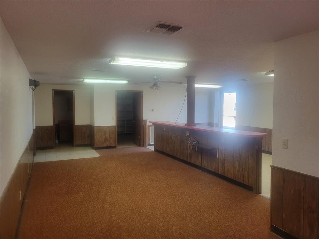 610 Se 4th Street Property Photo 5