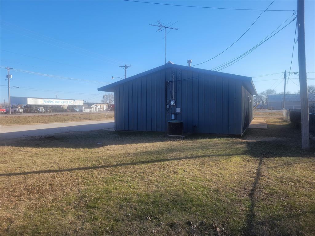 610 Se 4th Street Property Photo 17