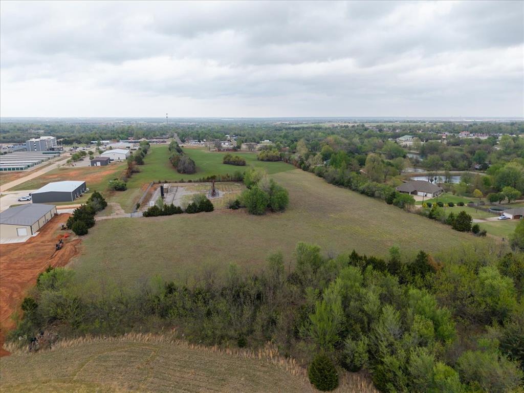 201 S Monocoupe Lane Property Photo 15