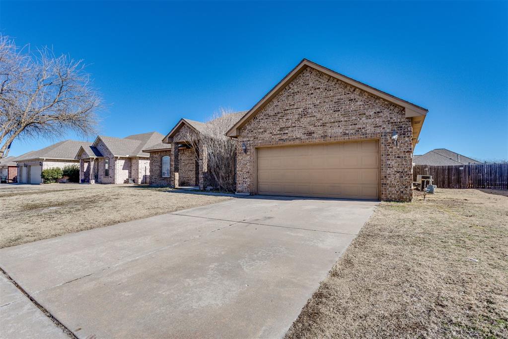 4408 Katie Ridge Drive Property Photo 2