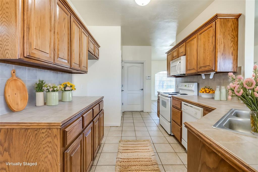 4408 Katie Ridge Drive Property Photo 6