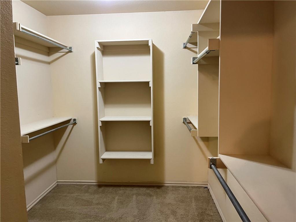 1024 Westridge Drive Property Photo 9