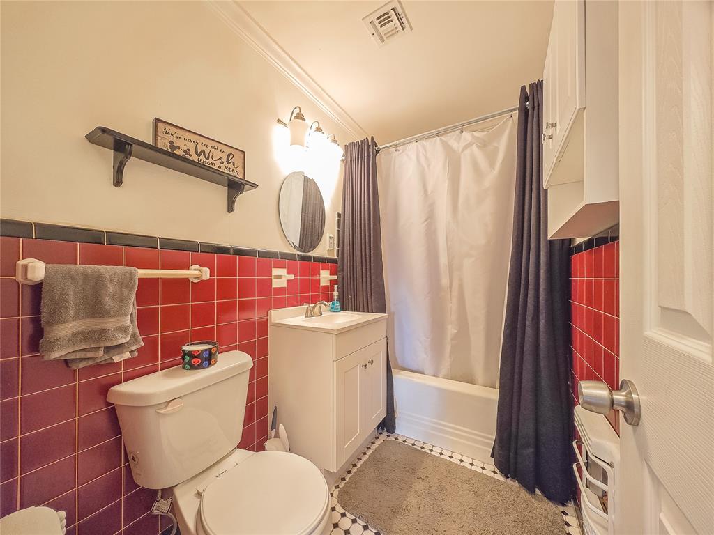 2813 Warwick Drive Property Photo 32