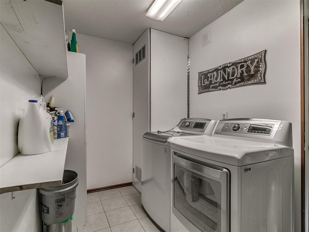 2813 Warwick Drive Property Photo 37