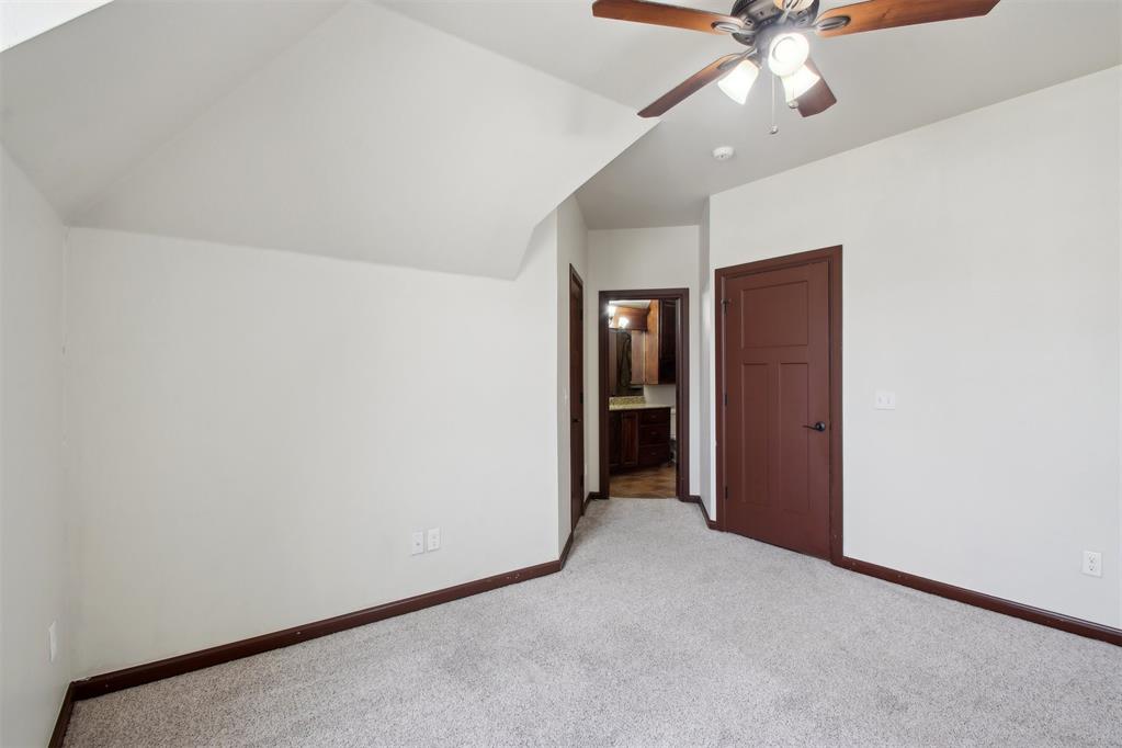 3410 Blackbird Lane Property Photo 35