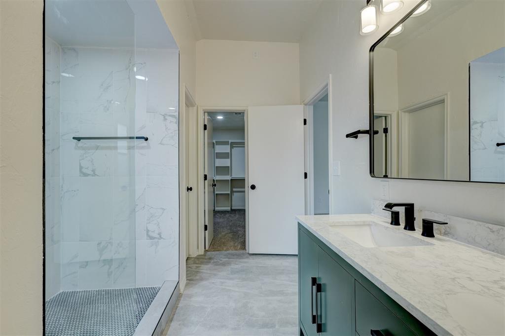 11546 Berkshire Court Property Photo 10