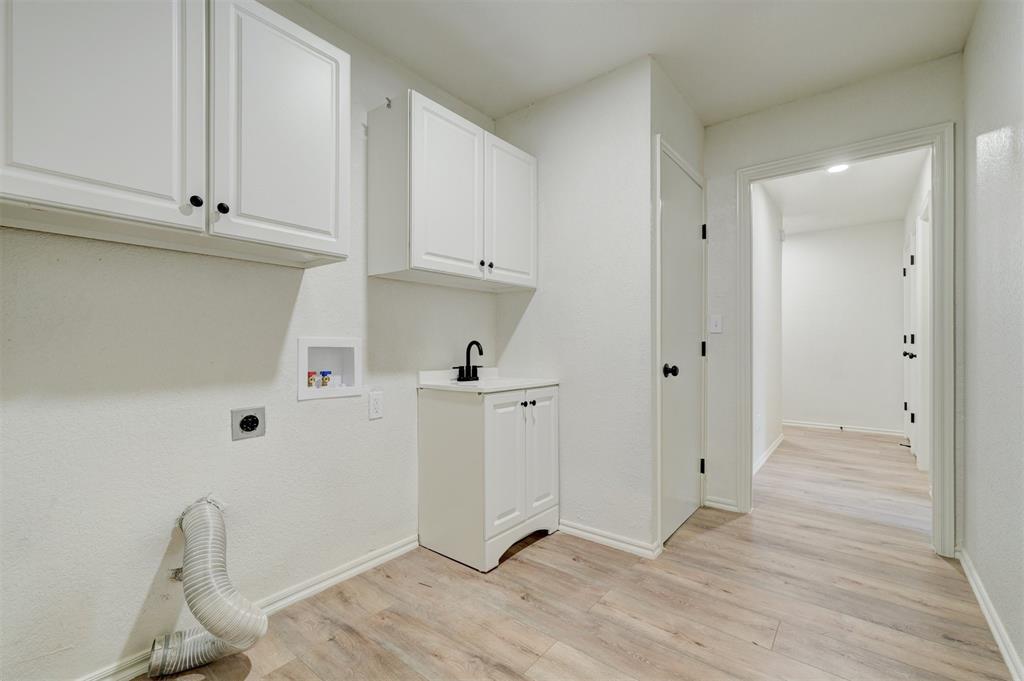11546 Berkshire Court Property Photo 16