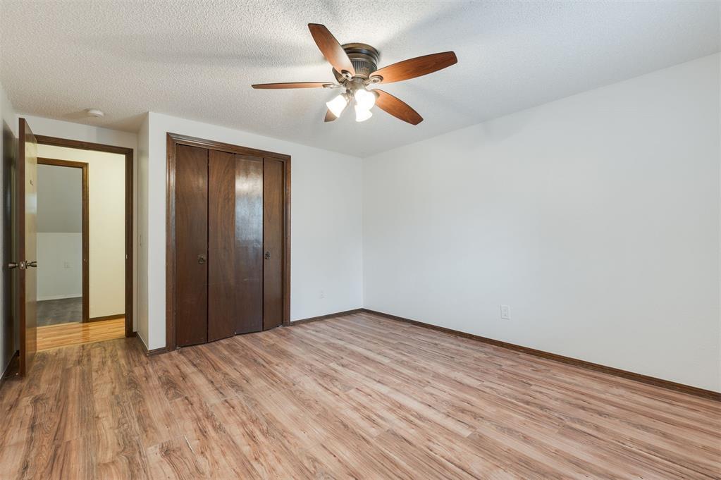 9718 Hummingbird Lane Property Photo 25