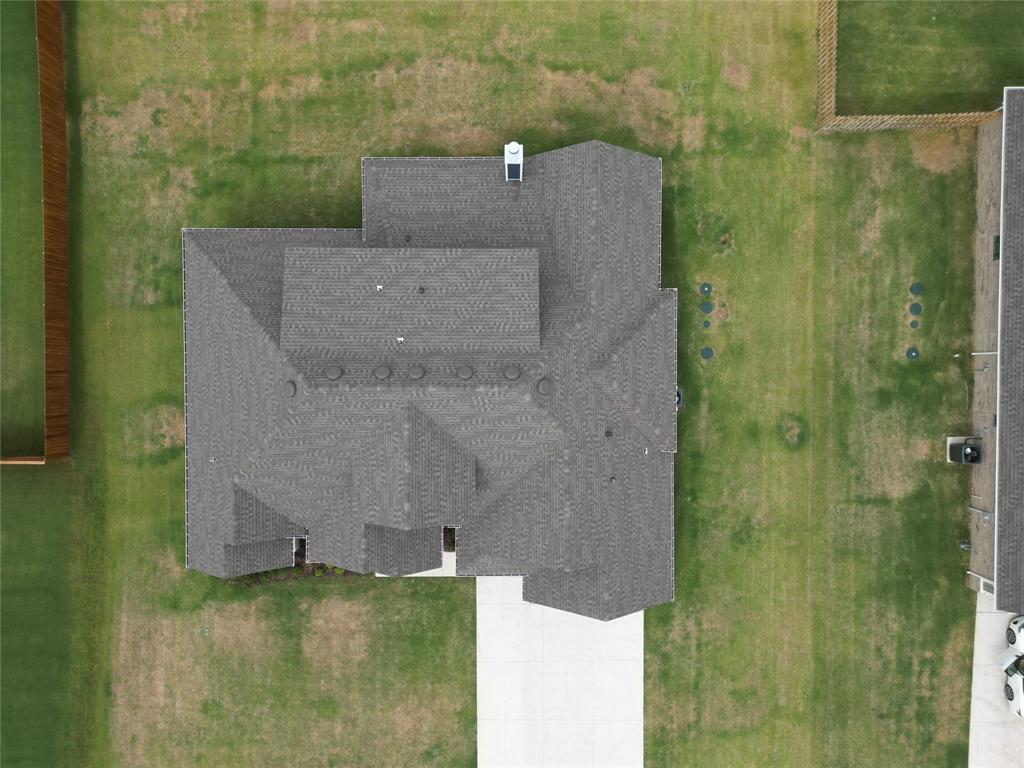12417 Samara Drive Property Photo 3