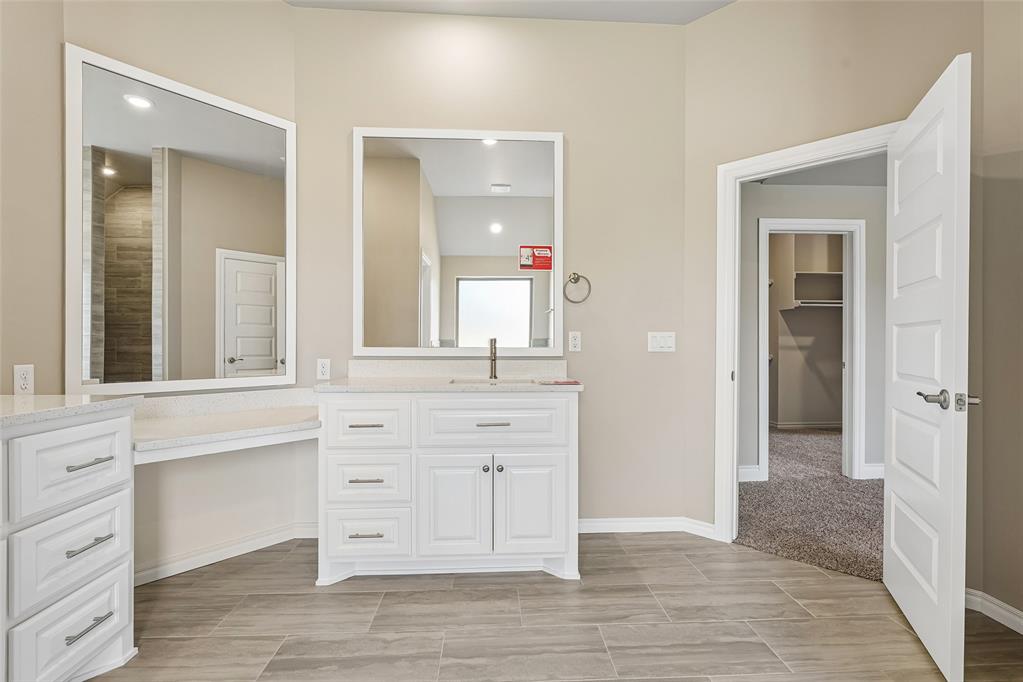 12417 Samara Drive Property Photo 14