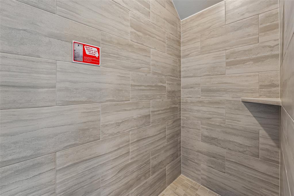 12417 Samara Drive Property Photo 15