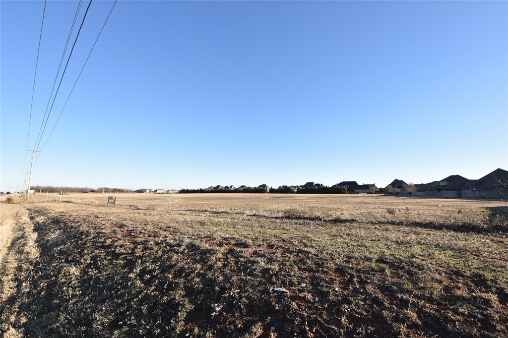 8100 W Memorial Road Property Photo 1