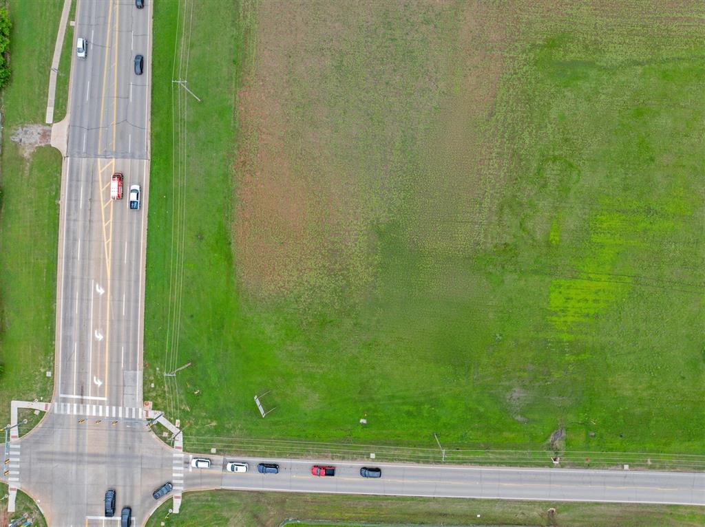 8100 W Memorial Road Property Photo 40