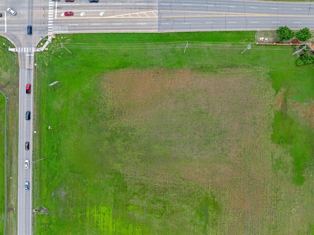 8100 W Memorial Road Property Photo 41