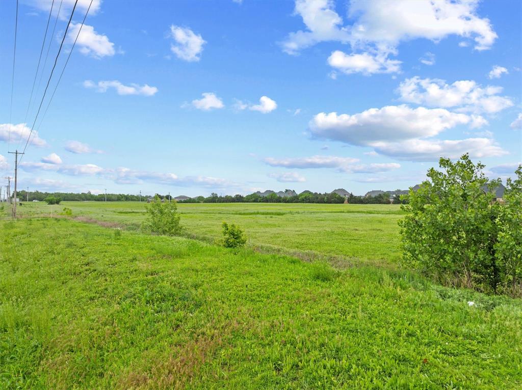 8100 W Memorial Road Property Photo 42