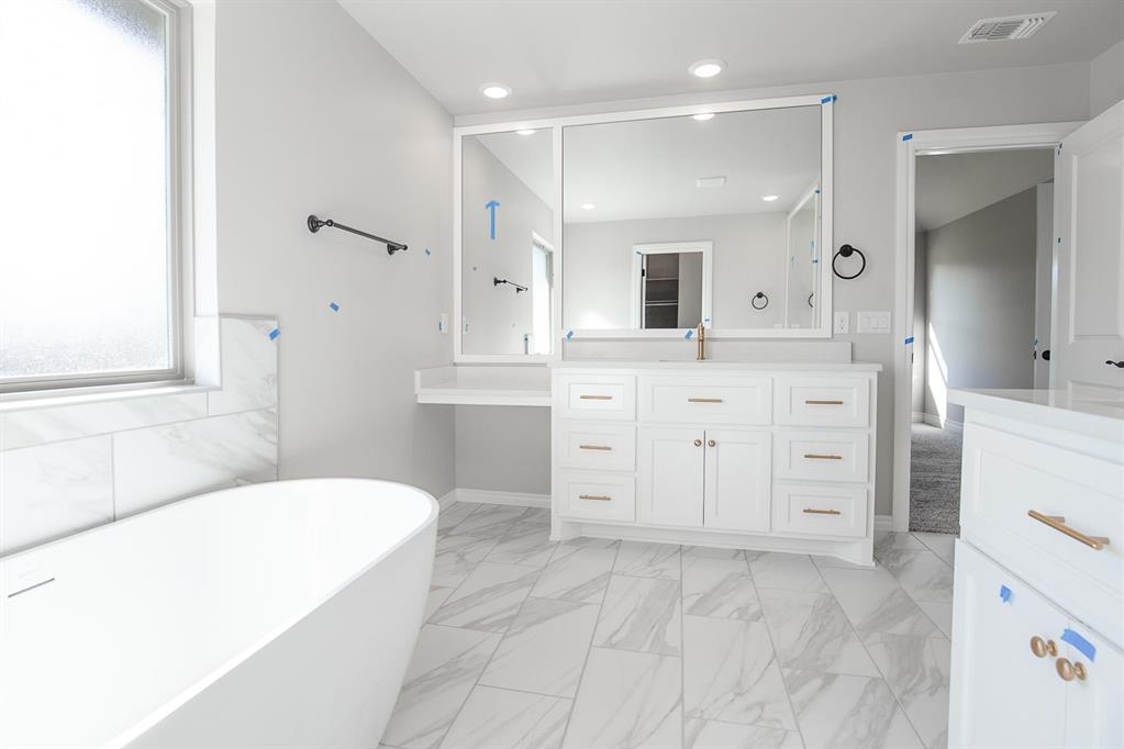 12501 Samara Drive Property Photo 14