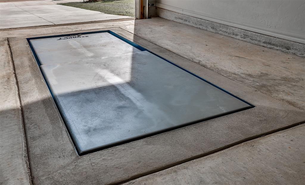 12501 Samara Drive Property Photo 41