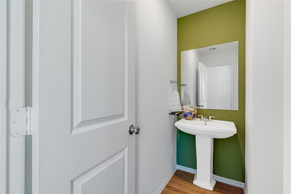 1903 Wolford Way Property Photo 11