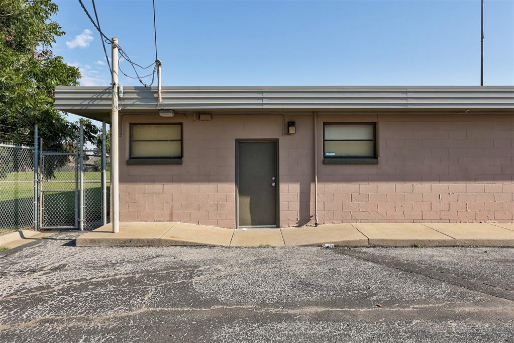 1404 Nw 1st Street Property Photo 40