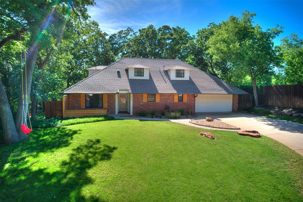 400 Steve Douglas Drive Property Photo 1