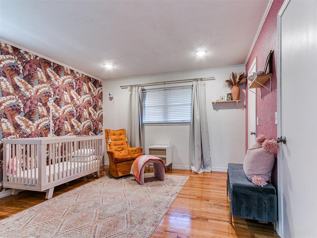 400 Steve Douglas Drive Property Photo 15