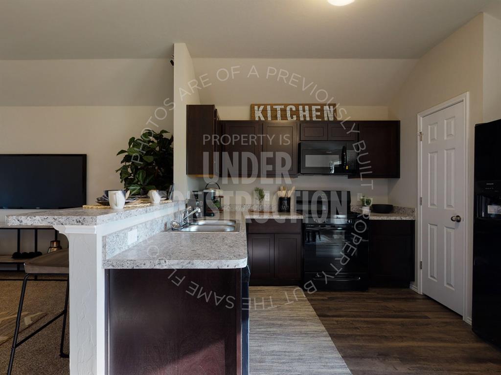 1909 Sugar Pine Way Property Photo 7