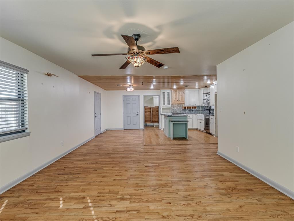 613 S Paul Avenue Property Photo 10
