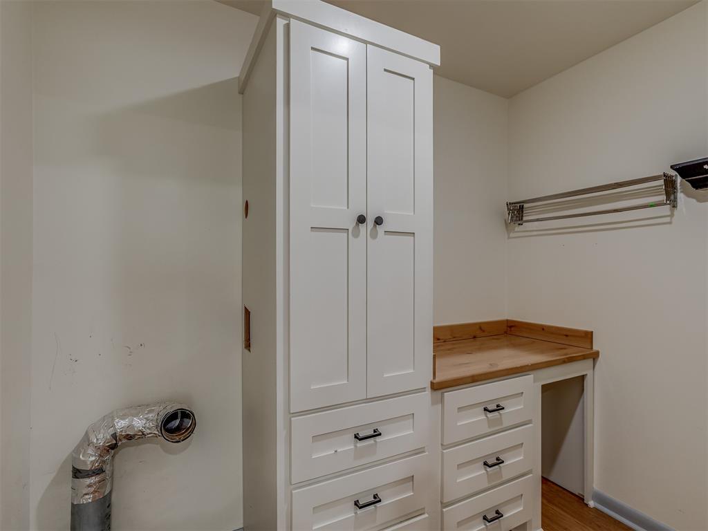 613 S Paul Avenue Property Photo 29