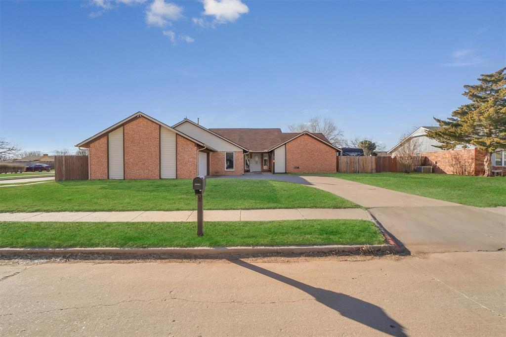 801 Rosehaven Drive Property Photo 3