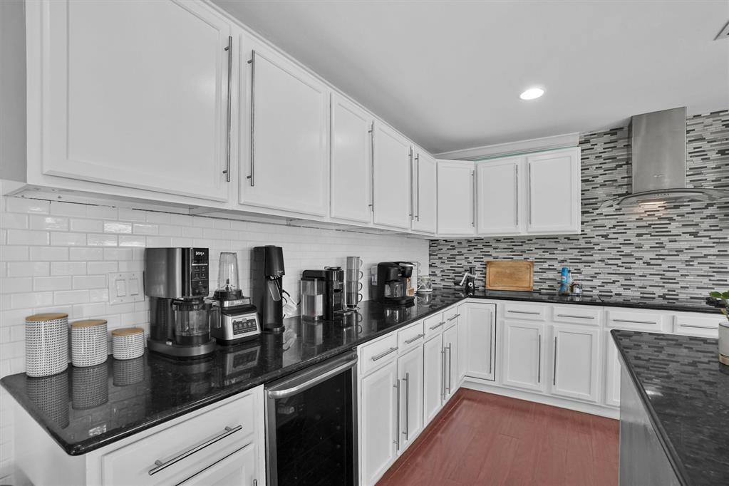 801 Rosehaven Drive Property Photo 18