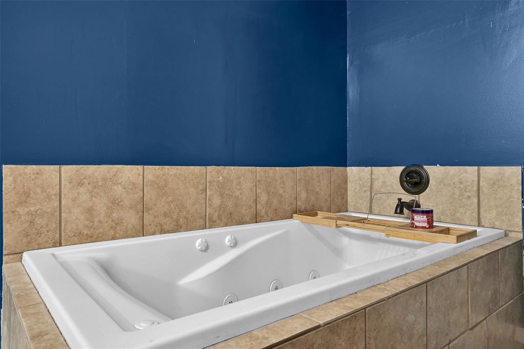 801 Rosehaven Drive Property Photo 26