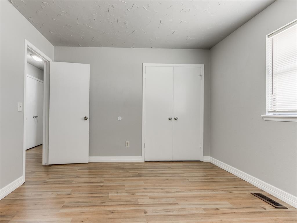 11609 Century Drive Property Photo 28