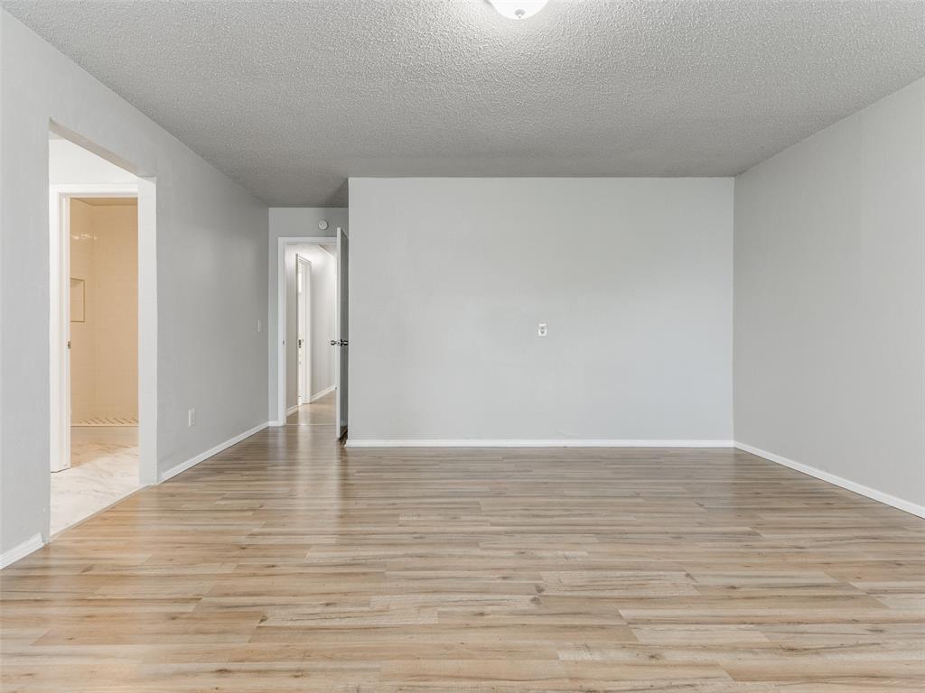 11609 Century Drive Property Photo 37