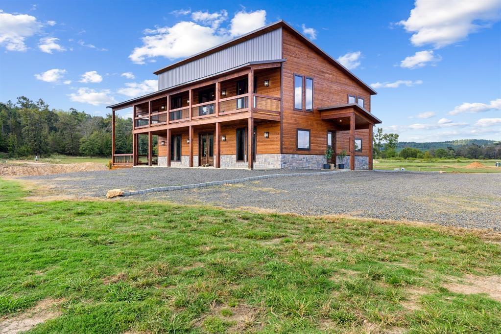 105 Antler Ridge Property Photo 5