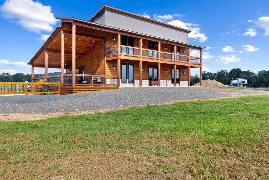 105 Antler Ridge Property Photo 6