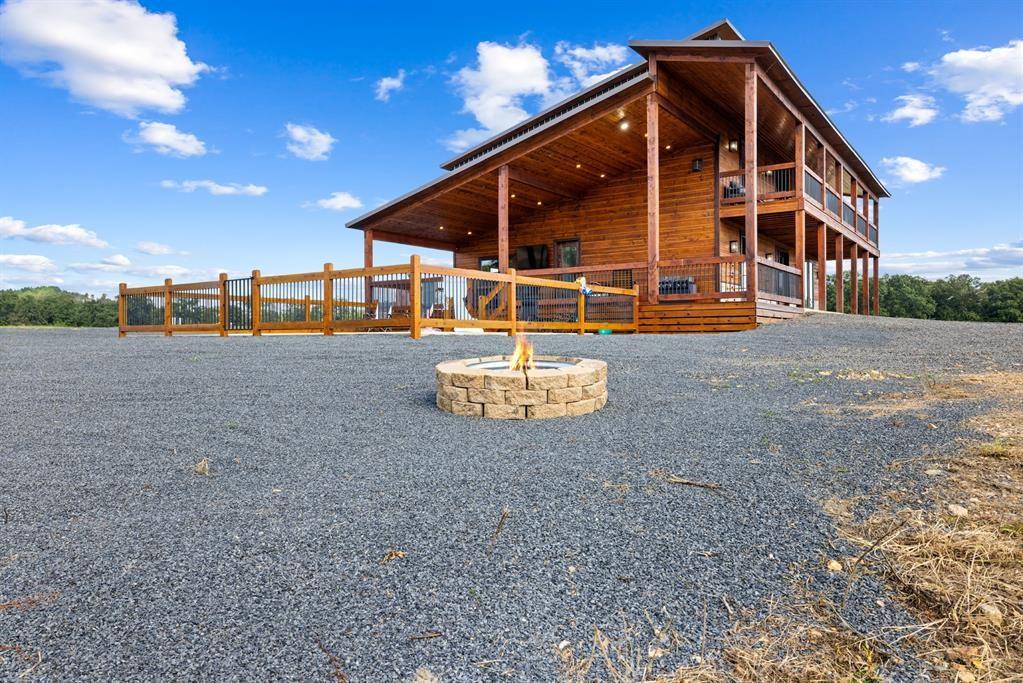 105 Antler Ridge Property Photo 7