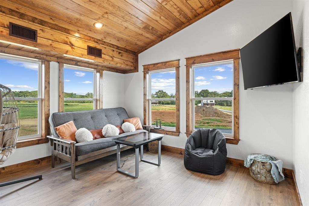 105 Antler Ridge Property Photo 35