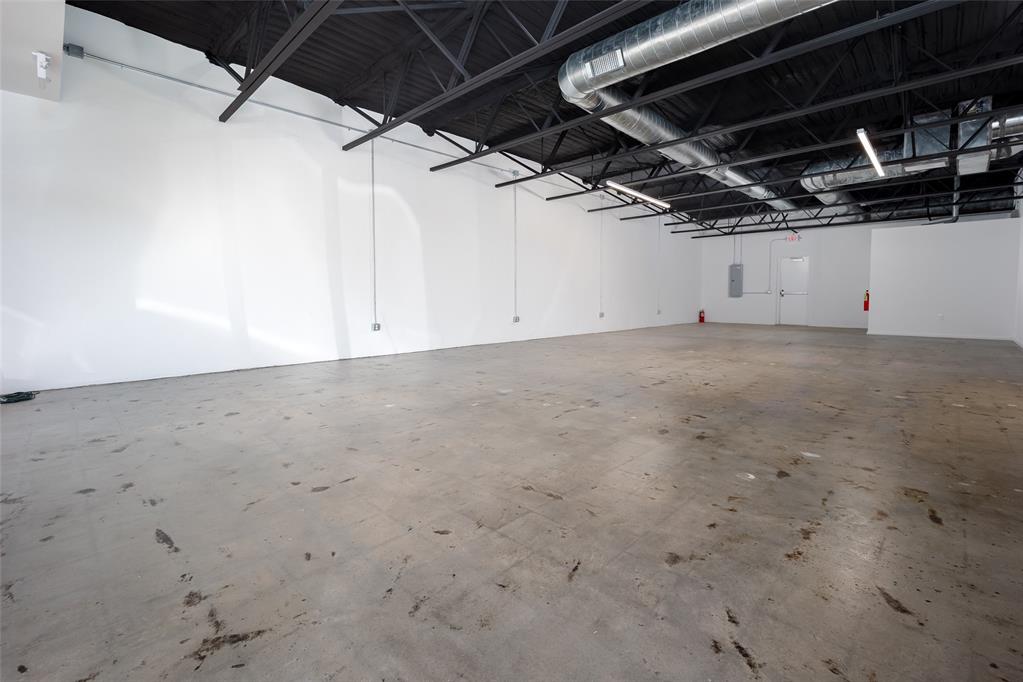 121 S Santa Fe Avenue 117 Property Photo 8