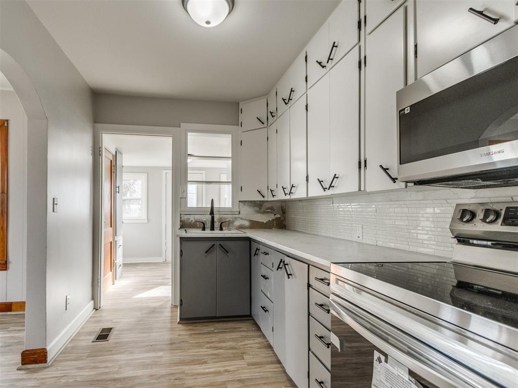 209 E Don Blanding Avenue Property Photo 23