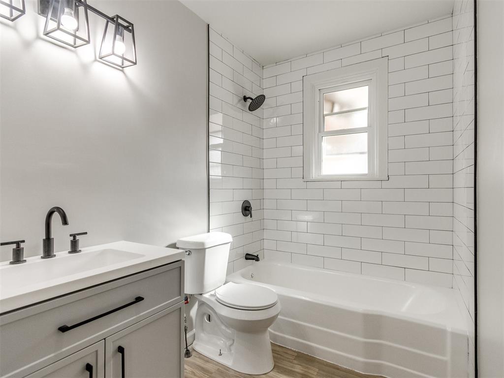209 E Don Blanding Avenue Property Photo 34