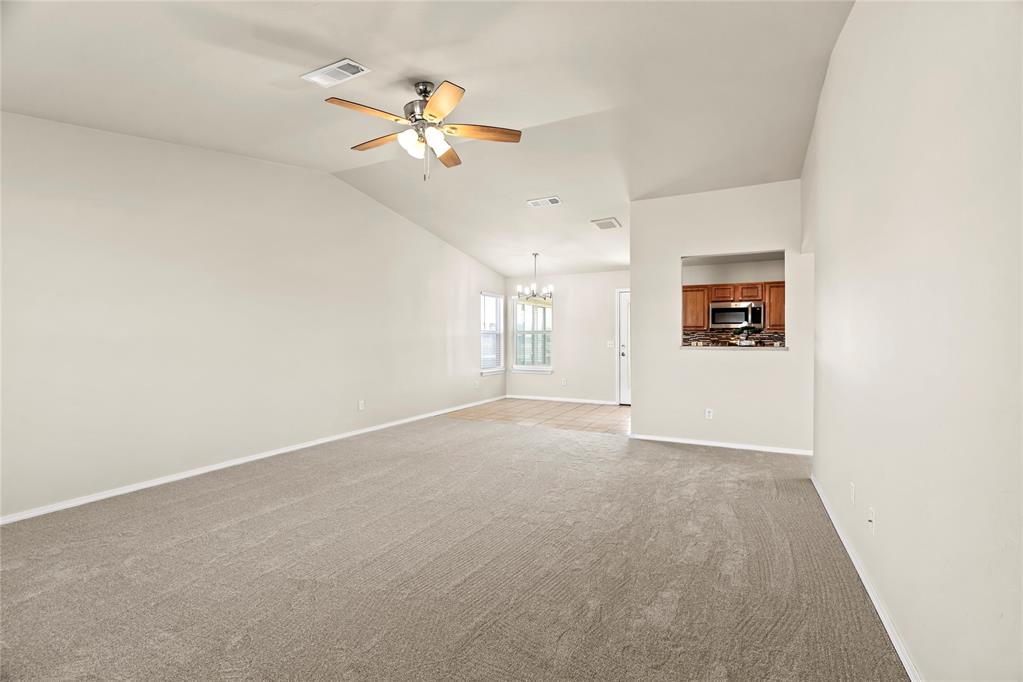 1032 Sw 156th Street Property Photo 6