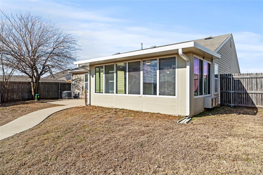 1032 Sw 156th Street Property Photo 23